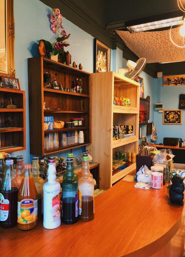 Aekkalukthai Hostel Rayong Zewnętrze zdjęcie