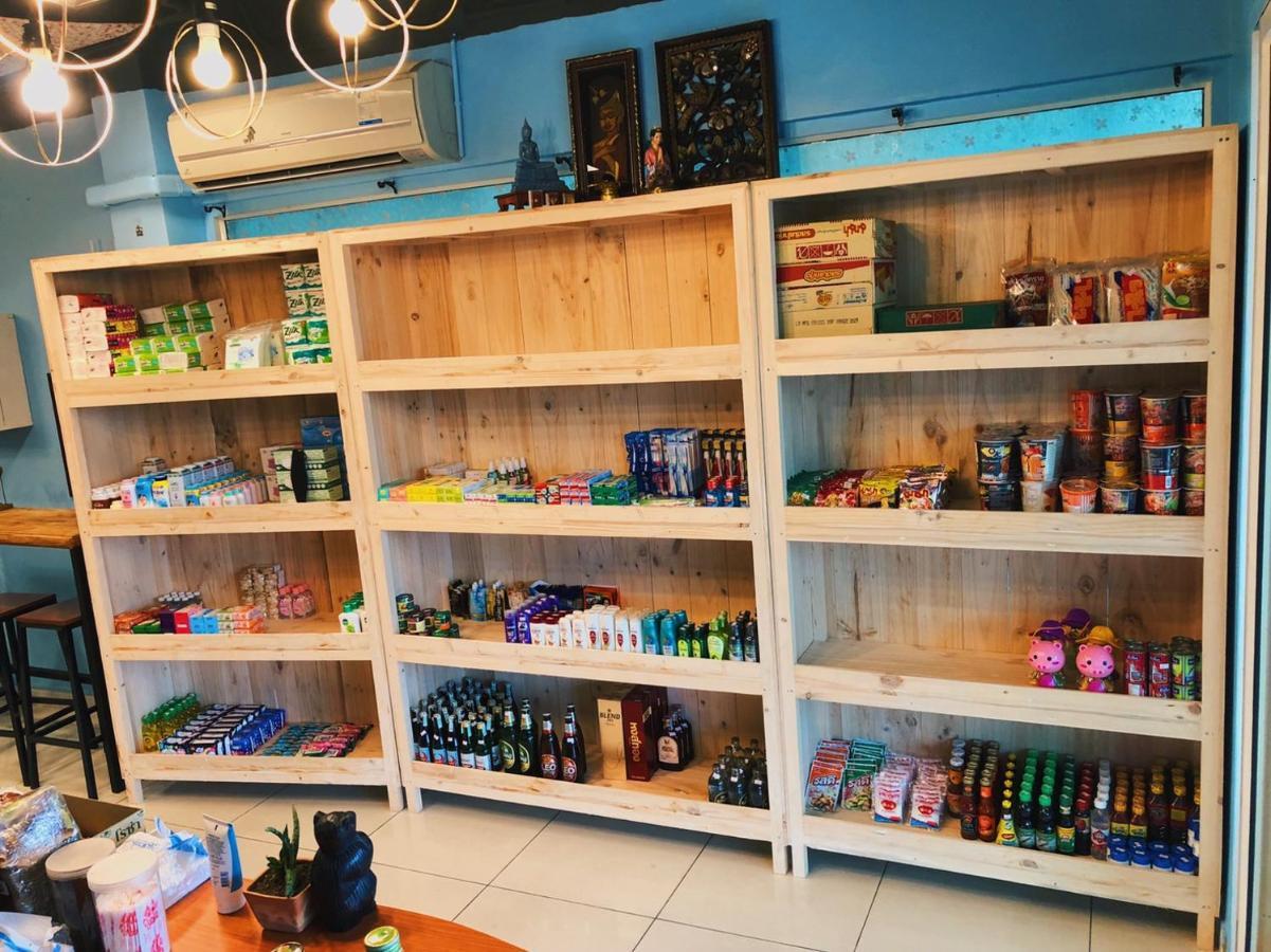 Aekkalukthai Hostel Rayong Zewnętrze zdjęcie