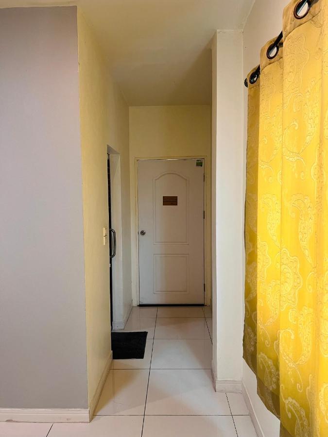 Aekkalukthai Hostel Rayong Zewnętrze zdjęcie